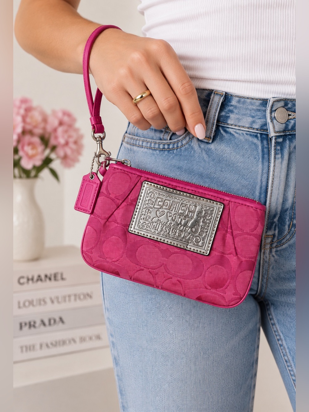 Coach Poppy Signature Pink Wristlet Y2K Logo Clutch Bag